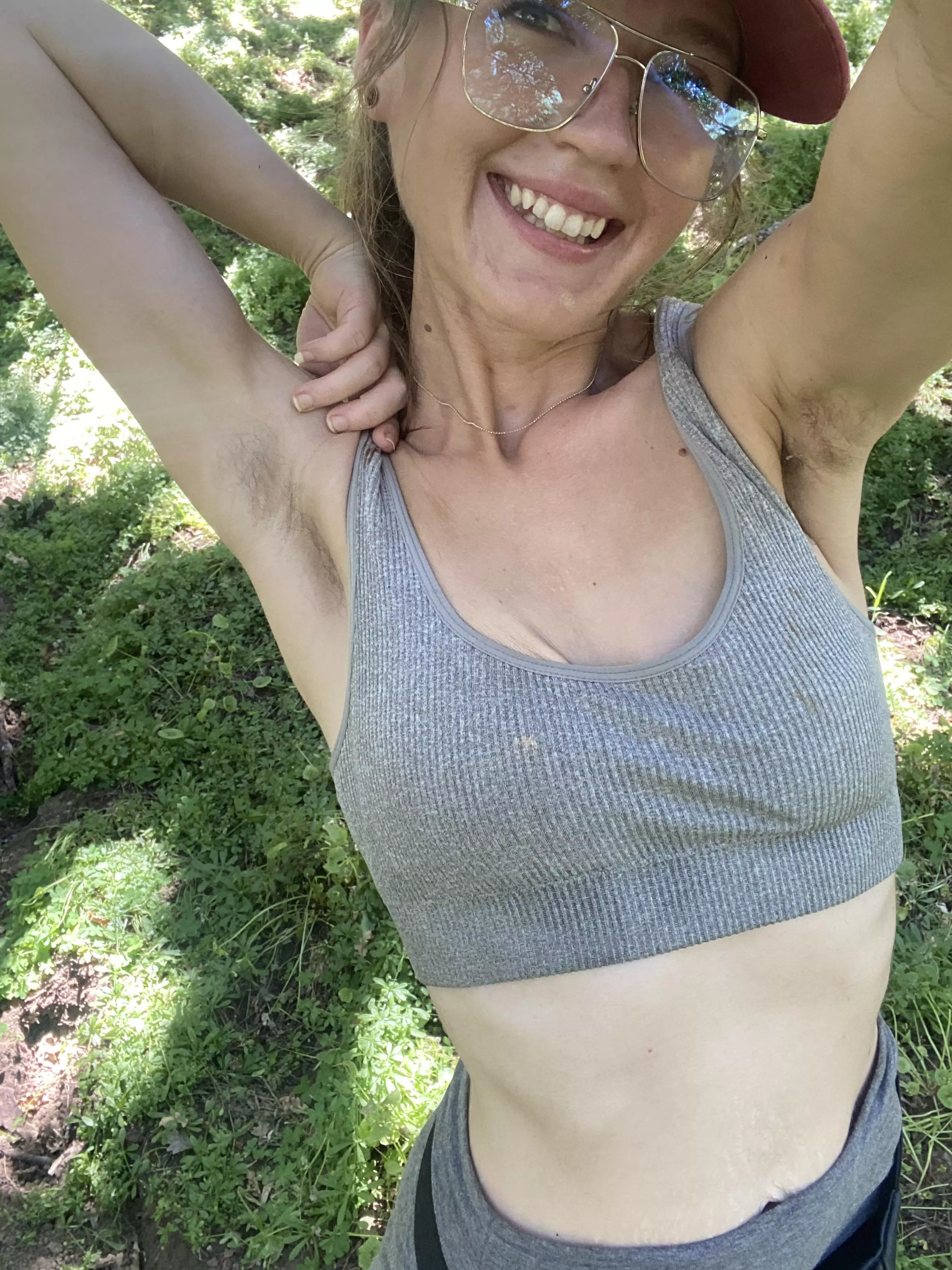 Armpit growth check posted by SpitInMyMouth420_