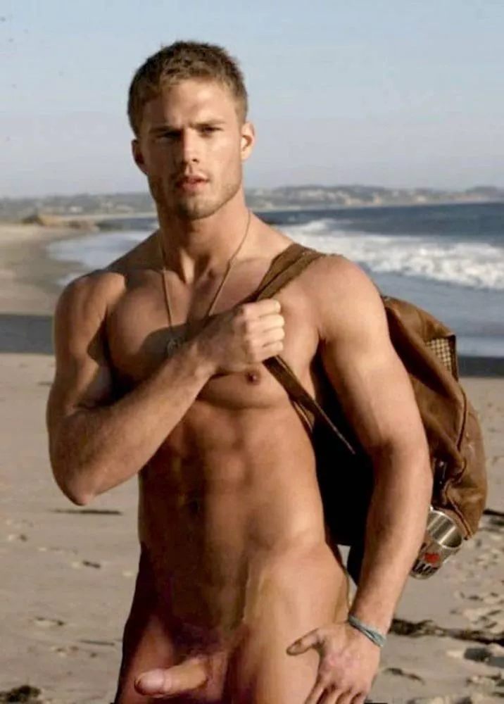 Beach time posted by Markanthony6411