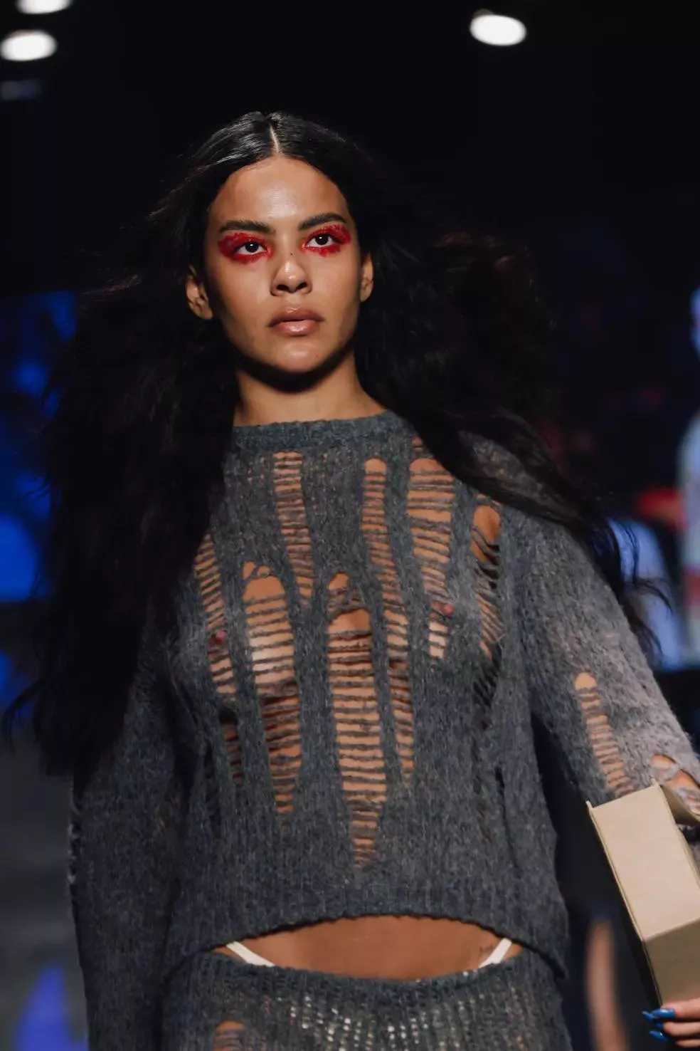 Bella campos desfile posted by Pleasant_Sprinkles15