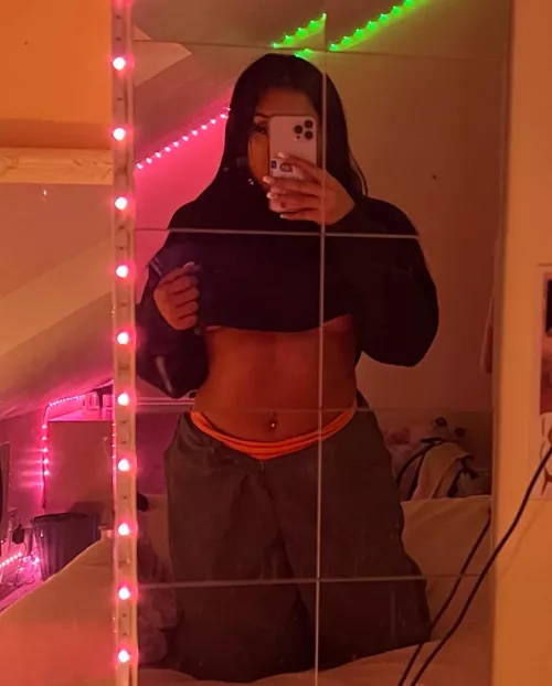 Can I be your favourite? by MONEYJAY