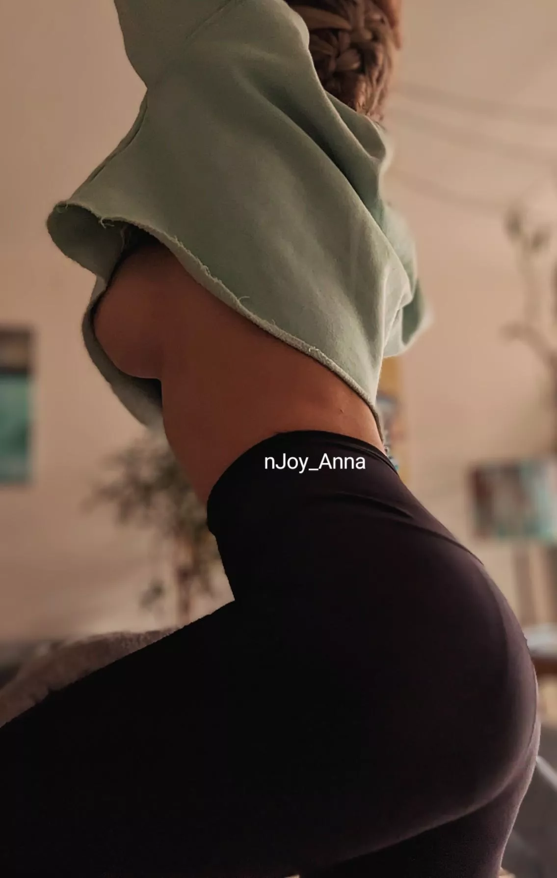cropped sweater and side boobs ... just a dreamteam posted by nJoy_Anna