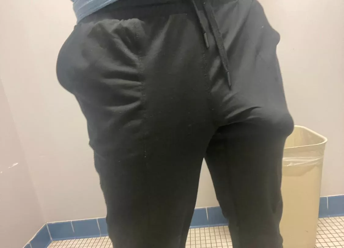 Do I fit? posted by Here_4_funs