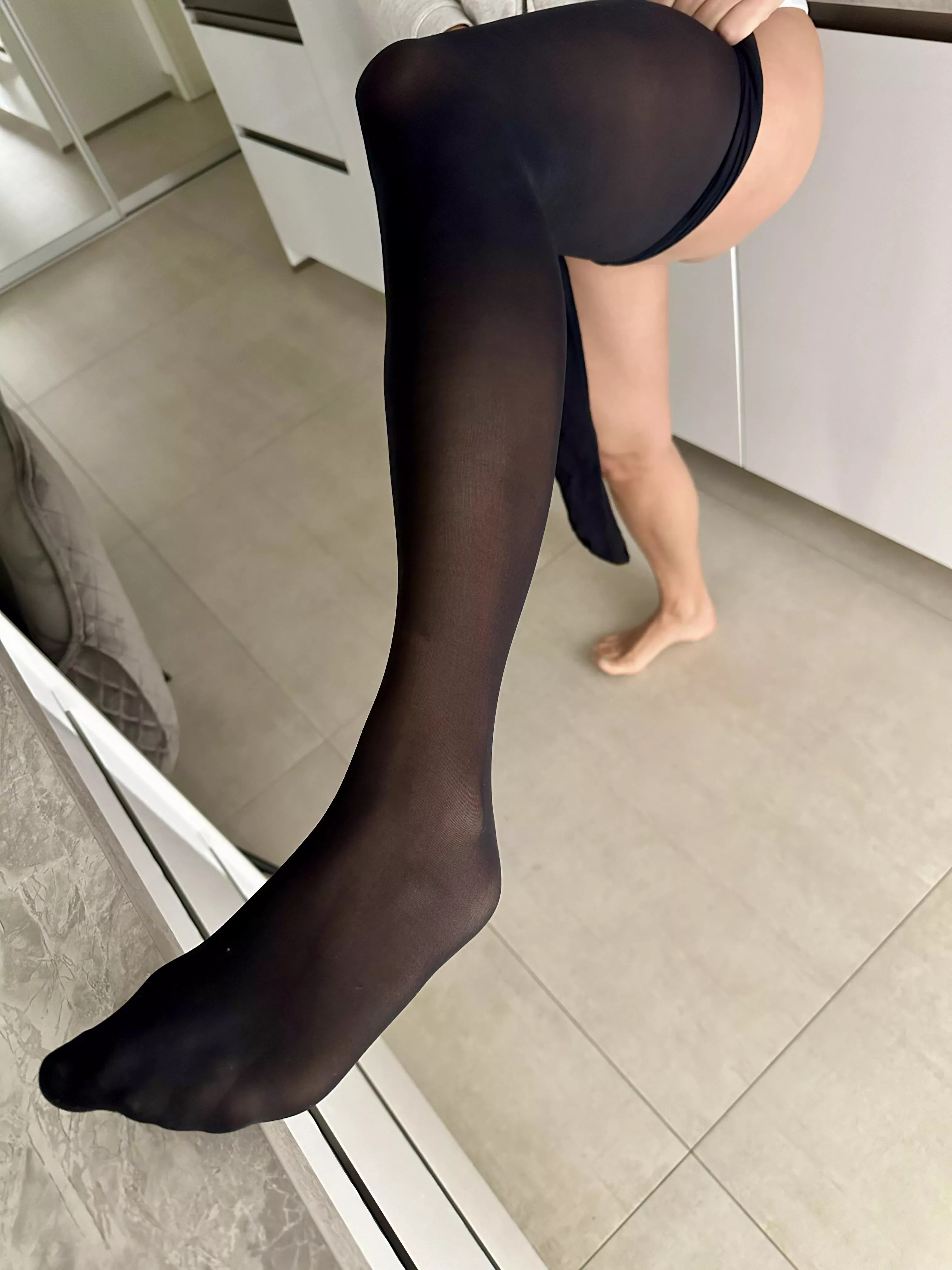 Do you like it dark? Usually I prefer more see through style… posted by Flyingfeet_Stewardes