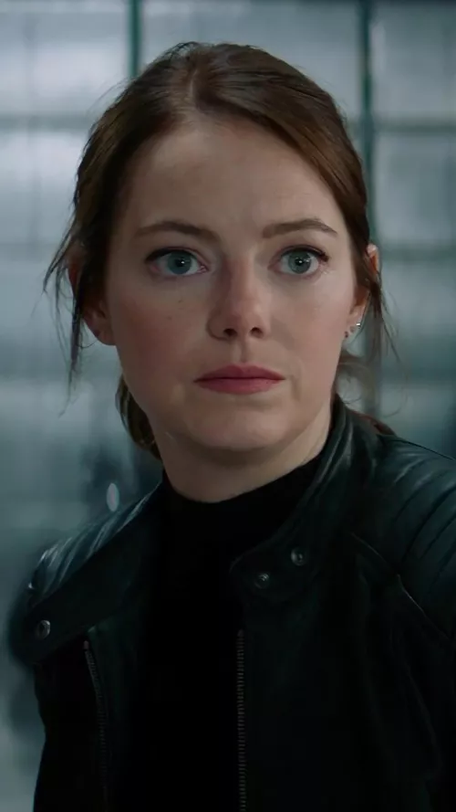 Emma Stone by oblique_shockwave