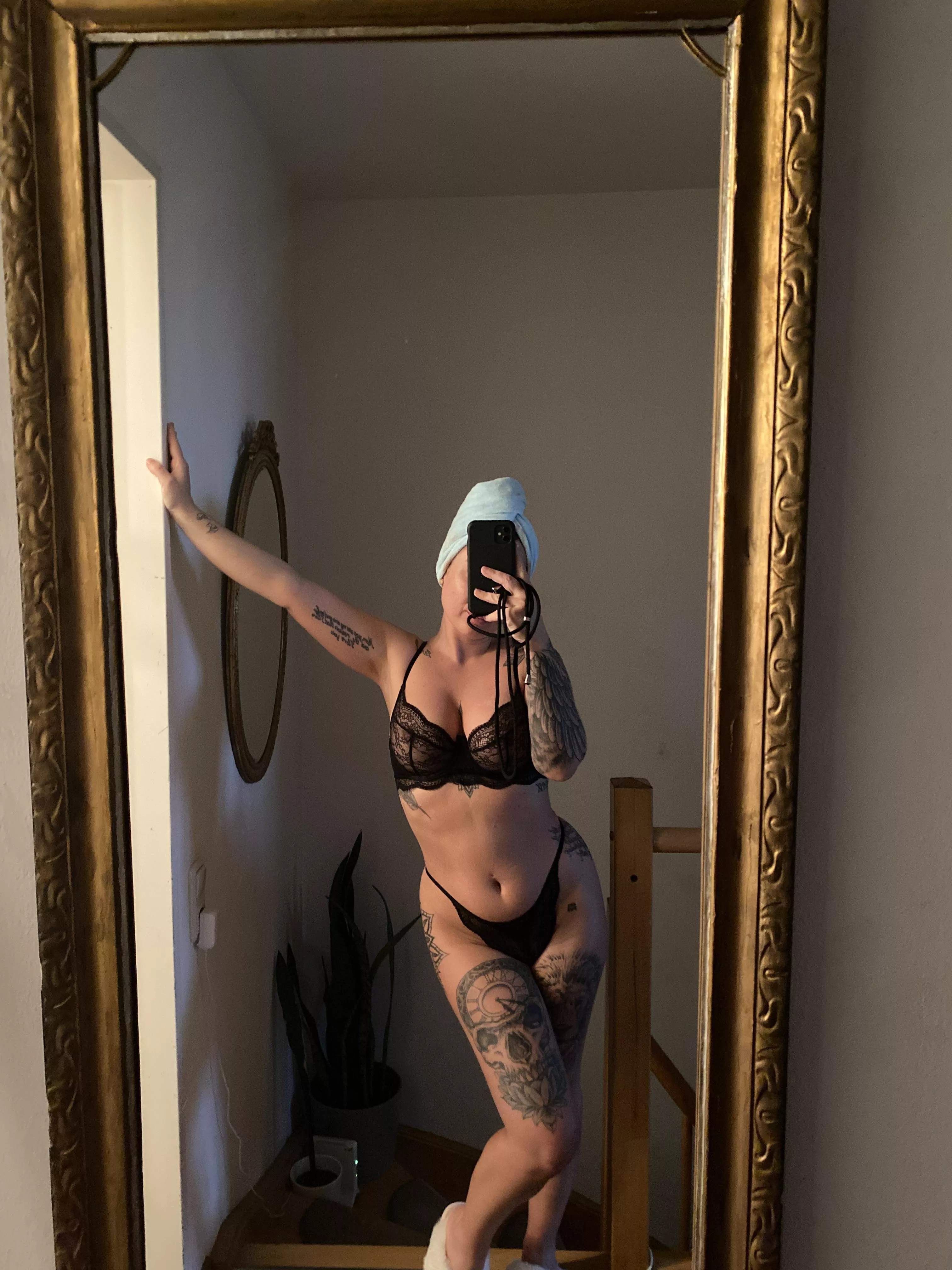 I love to publicly humiliate my slave posted by ZebrasAndRatsForSale