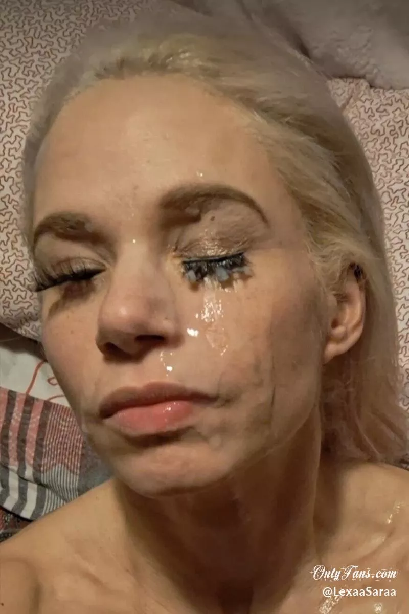 I'm A Good Service Slut posted by lexaasaraa