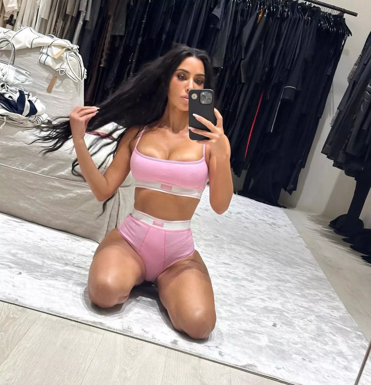 Just perfect🤤👑❤️ posted by Smart-Spirit1714