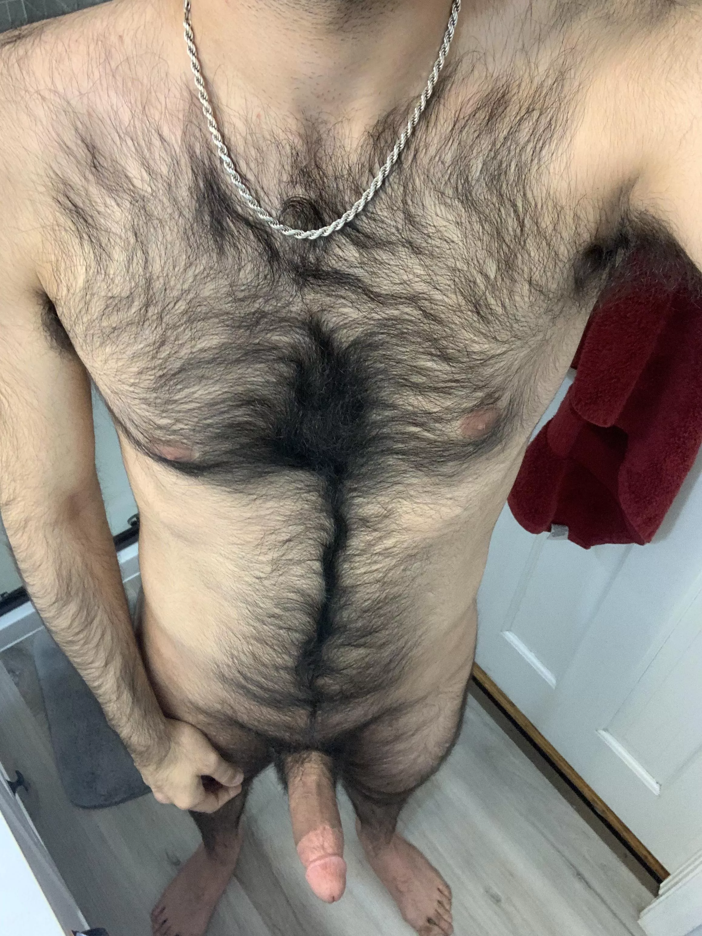 Late night pic👀 posted by Prestigious_Sky_5043