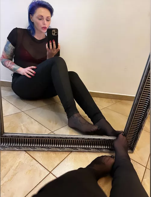 Love nylons under my tight jeans by theinkedsiren1