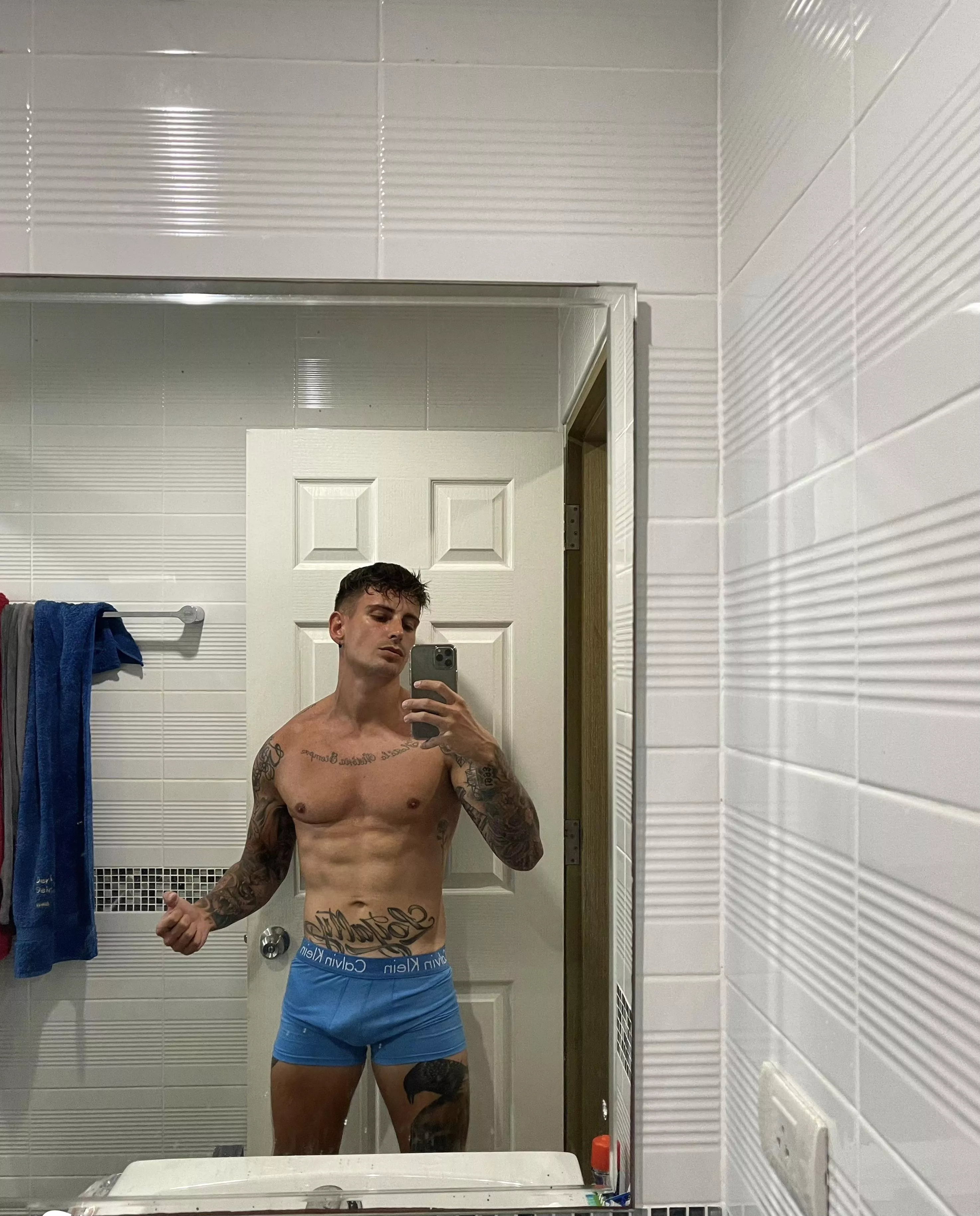 Me 🤷🏻‍♂️ posted by naughtyboy0079