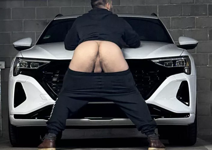 Meet me in the parking garage (31) by nudebromn92