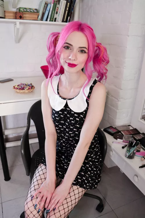 My fav hairstyle by CharmingMistress