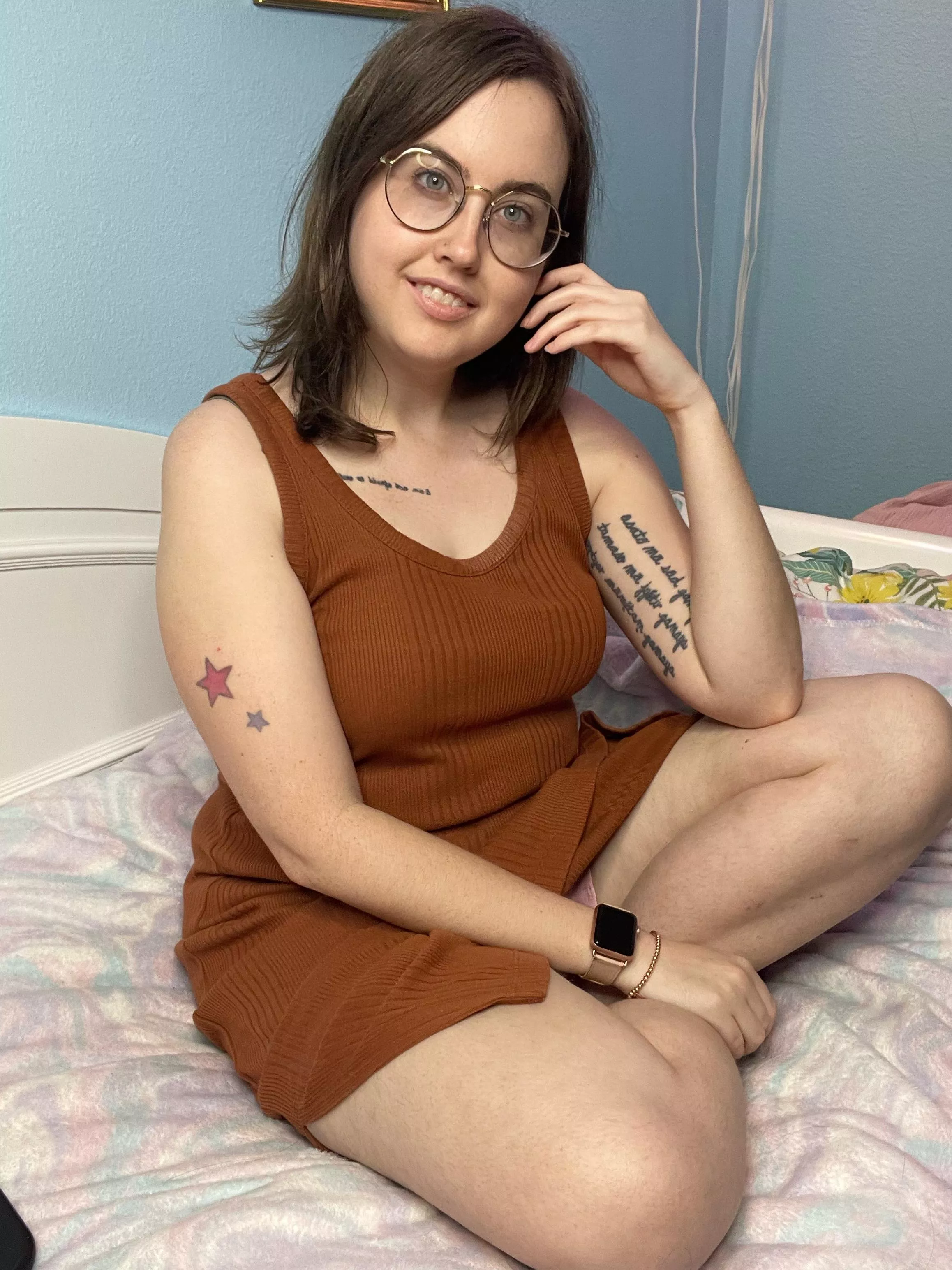 My first reddit post! :) posted by helena_xxx