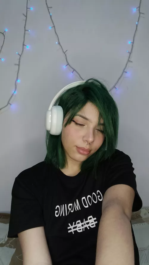 Not your typical girl by MaddisonMadness