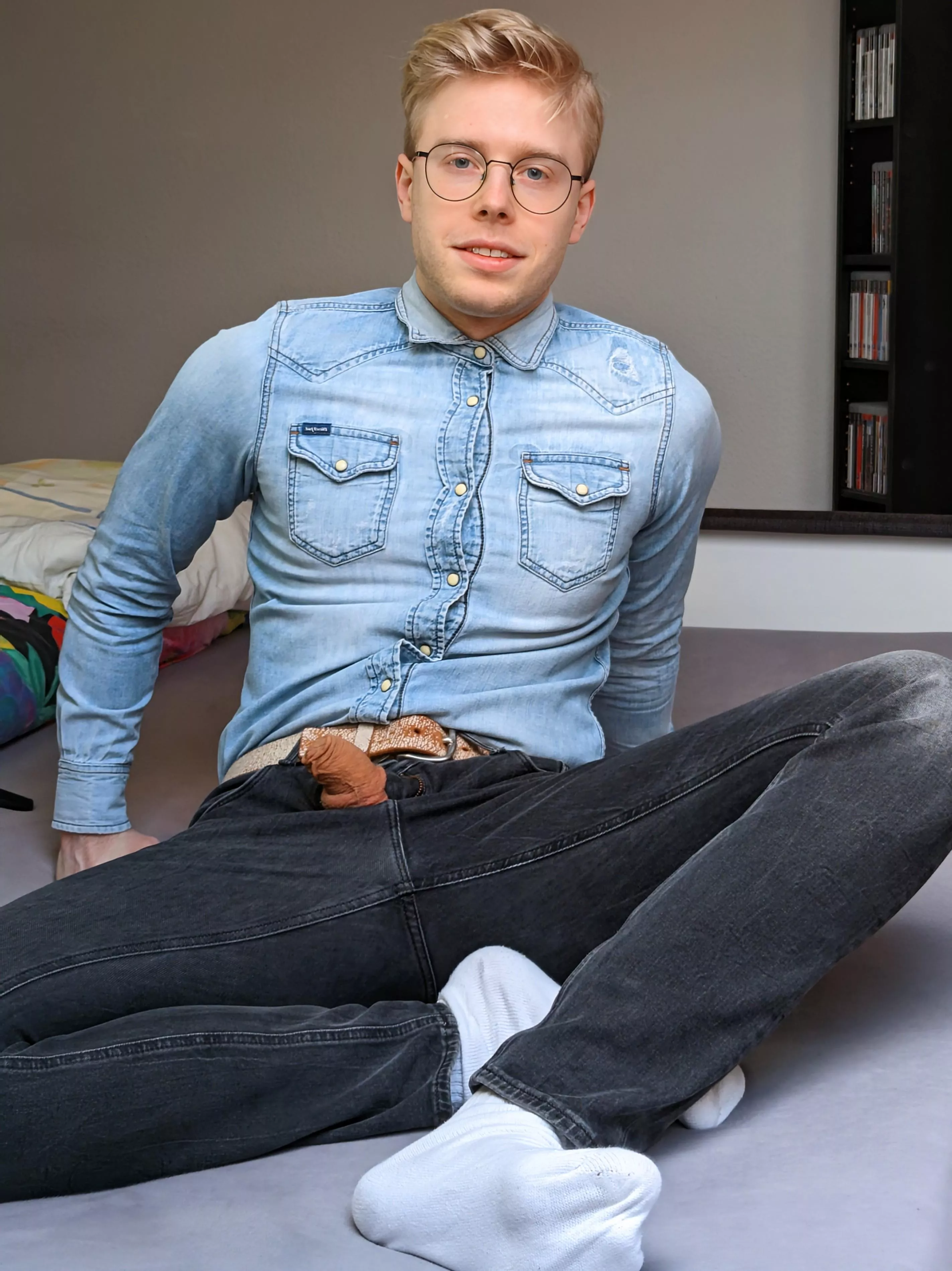 Oops it just popped out :o posted by hanz_GORSKI