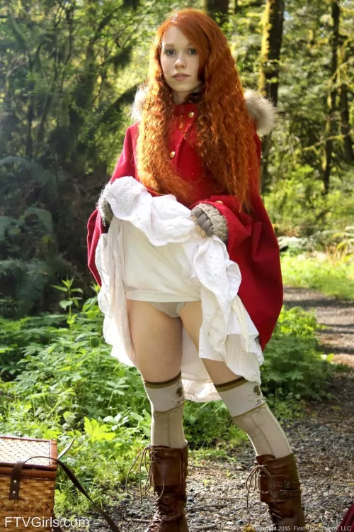 Ready for cum bath. by DOLLYLITTLECUMSLUT