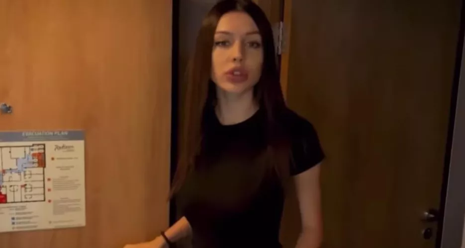 She's so beautiful 😍, who is she? by Top_Cycle3342