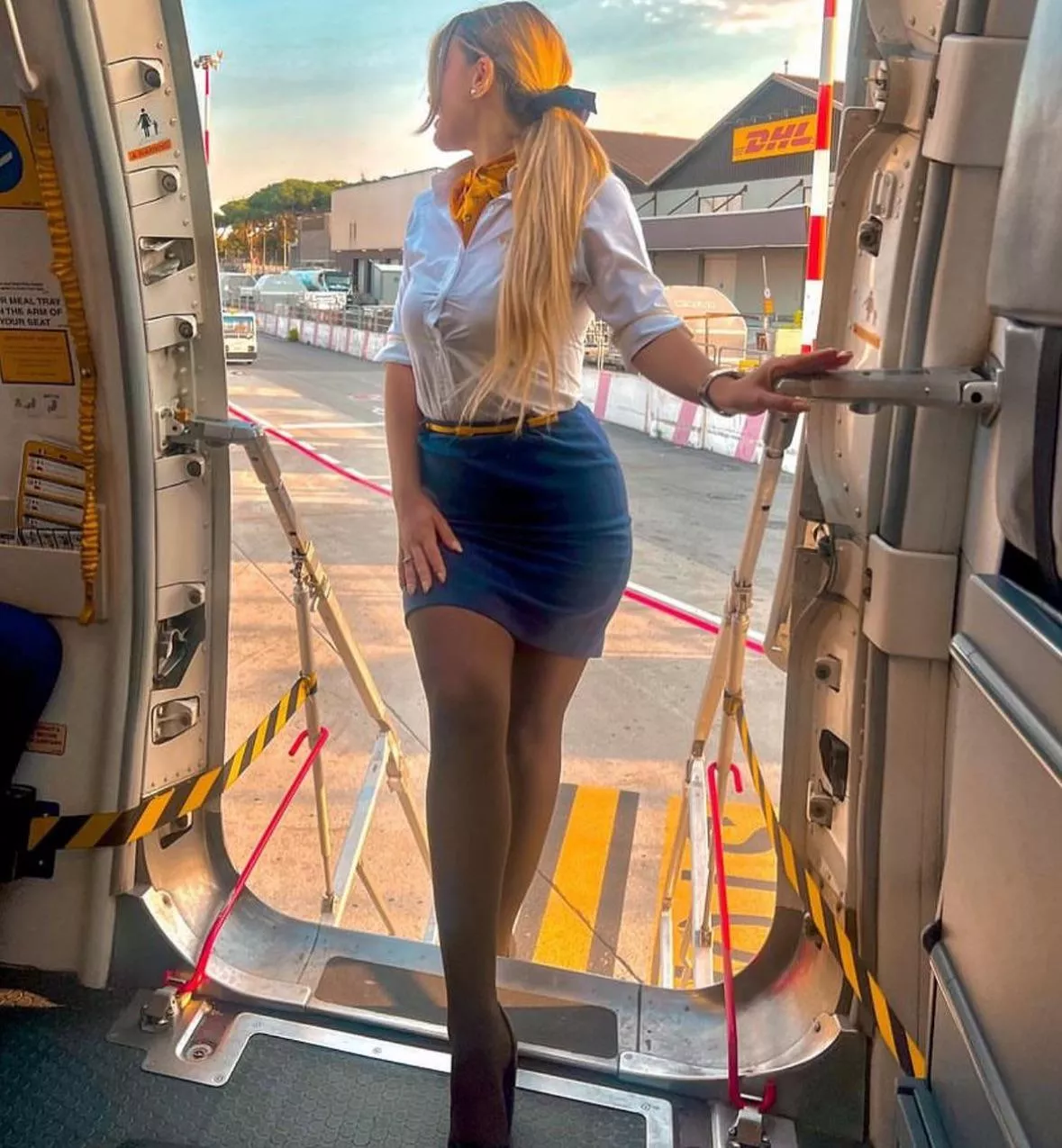 So tight 🇮🇹 posted by IkarusAndTheSun