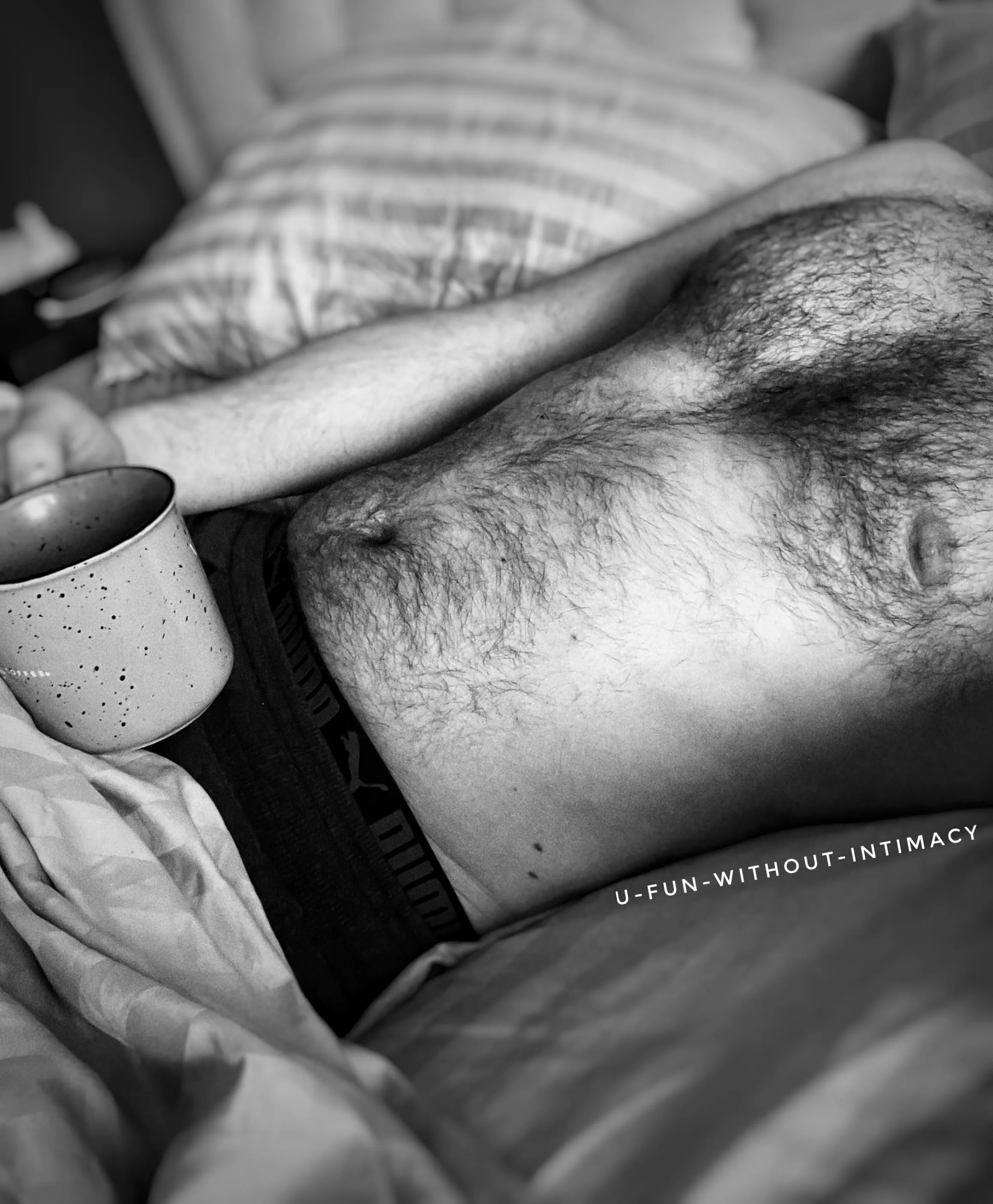 Sunday [M]orning Vibe posted by Fun-Without-Intimacy