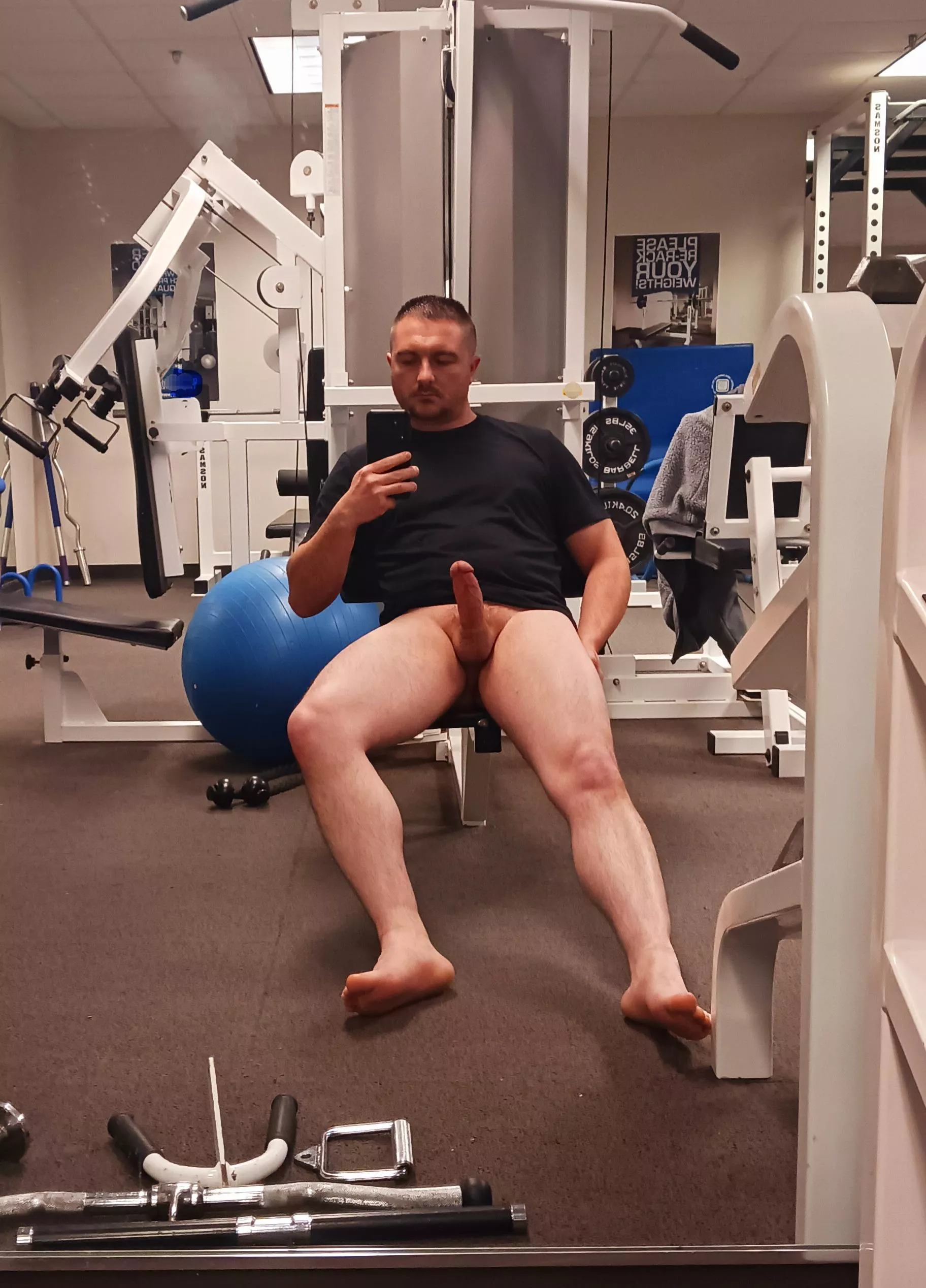 Think anyone saw 🤔 posted by Ok_Improvement4421