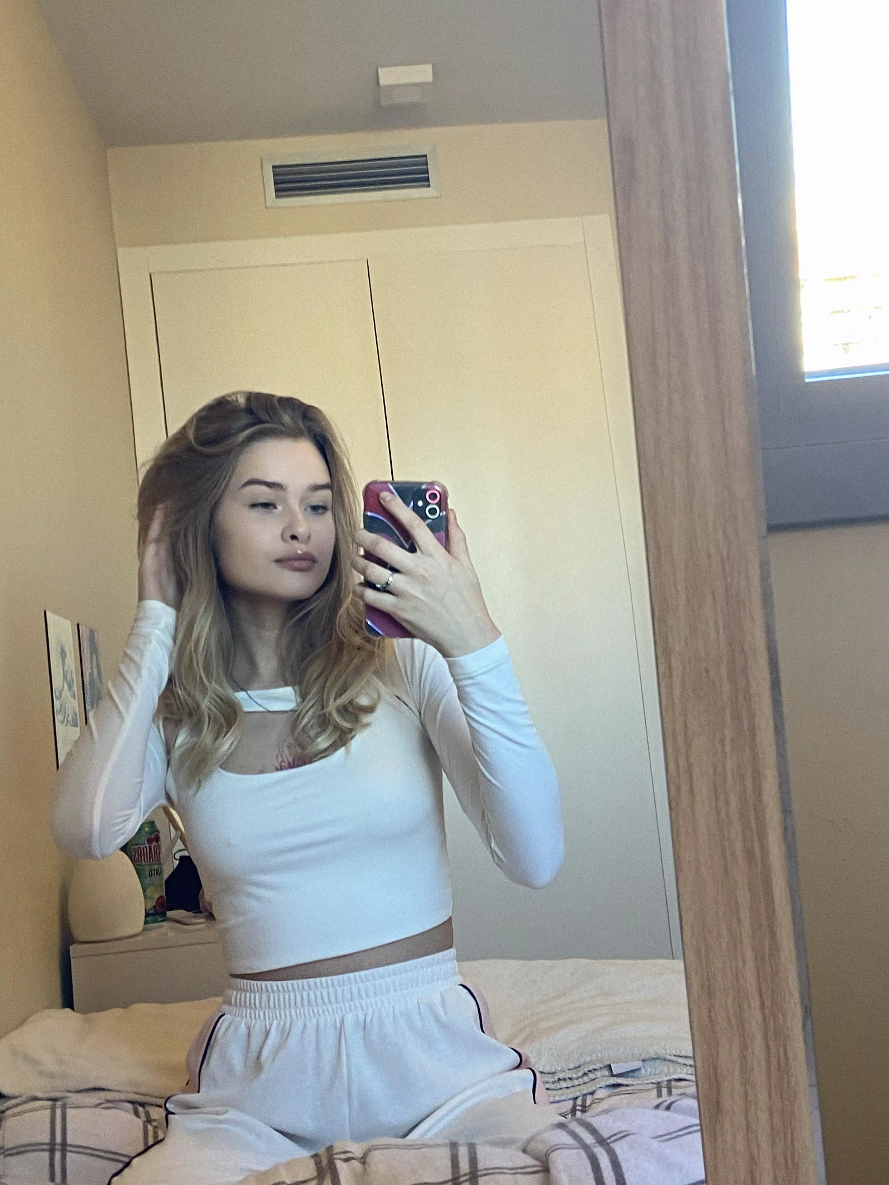 tight little top posted by Odd_Inflation_6949