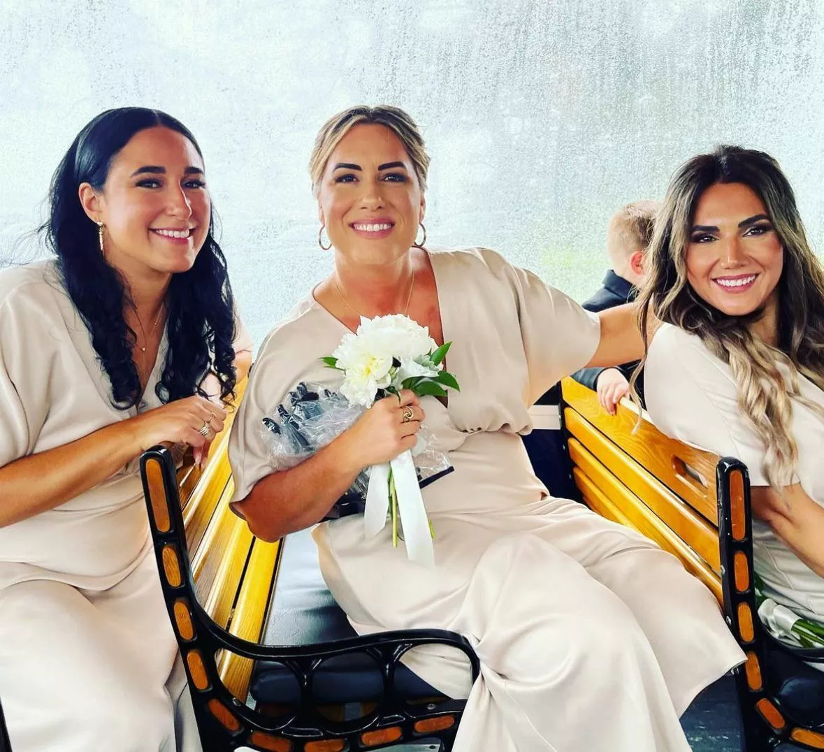 Wedding guests posted by bwc_bull2121