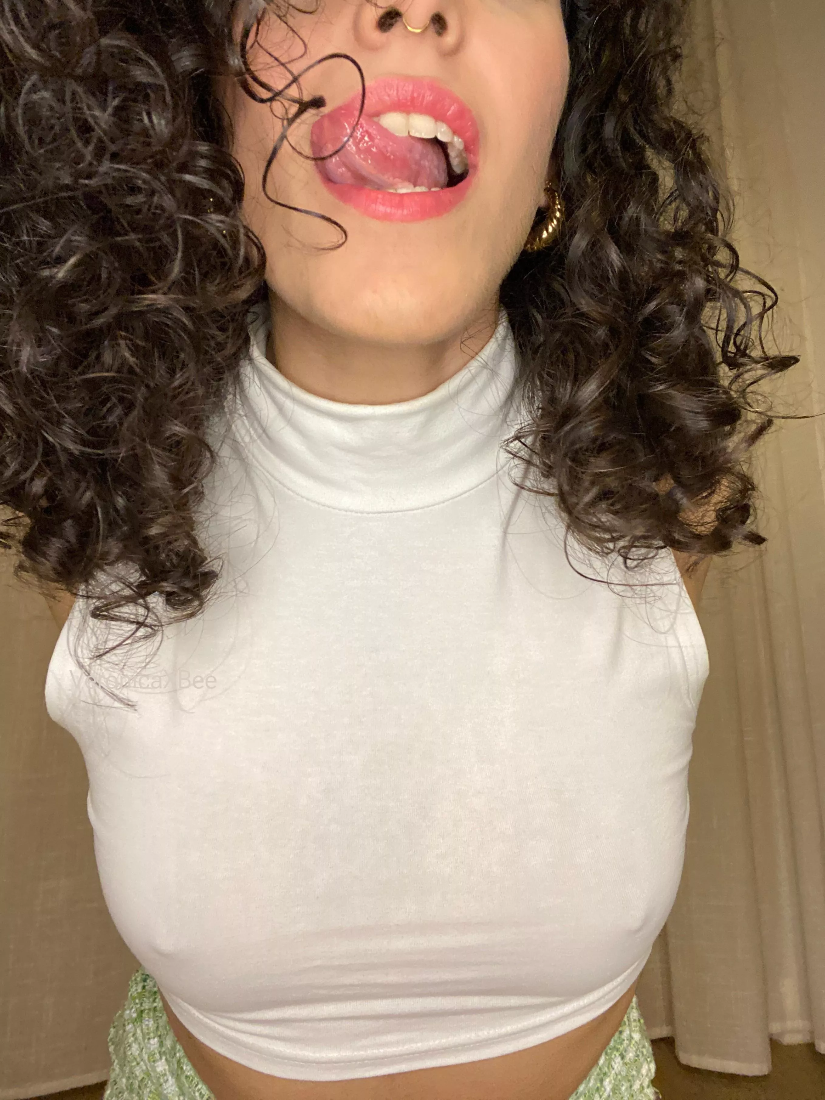 What would you do if I sent you this at work? posted by VeronicaxBee