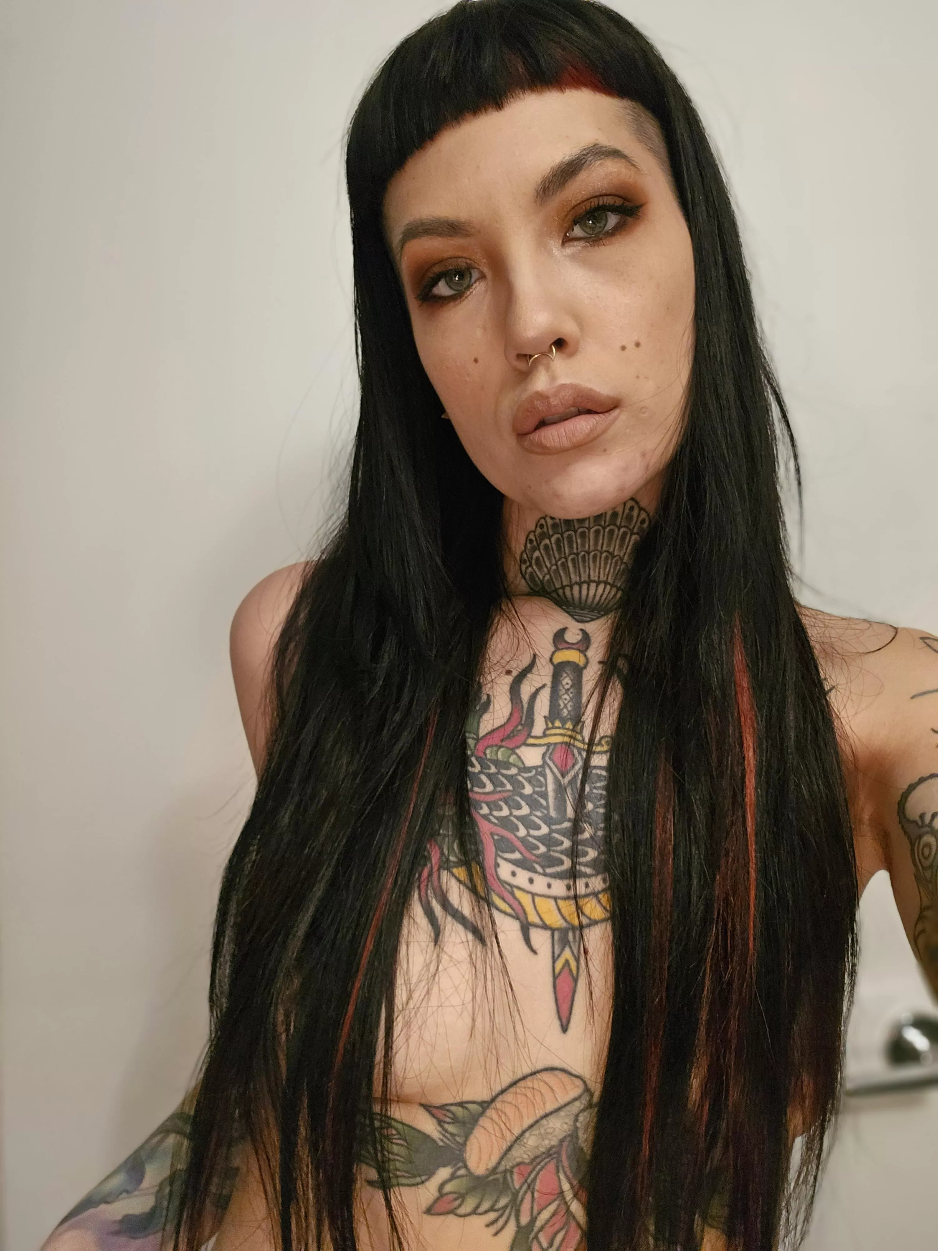 Who needs a bra when you have hair like this.  posted by HollyRockettt