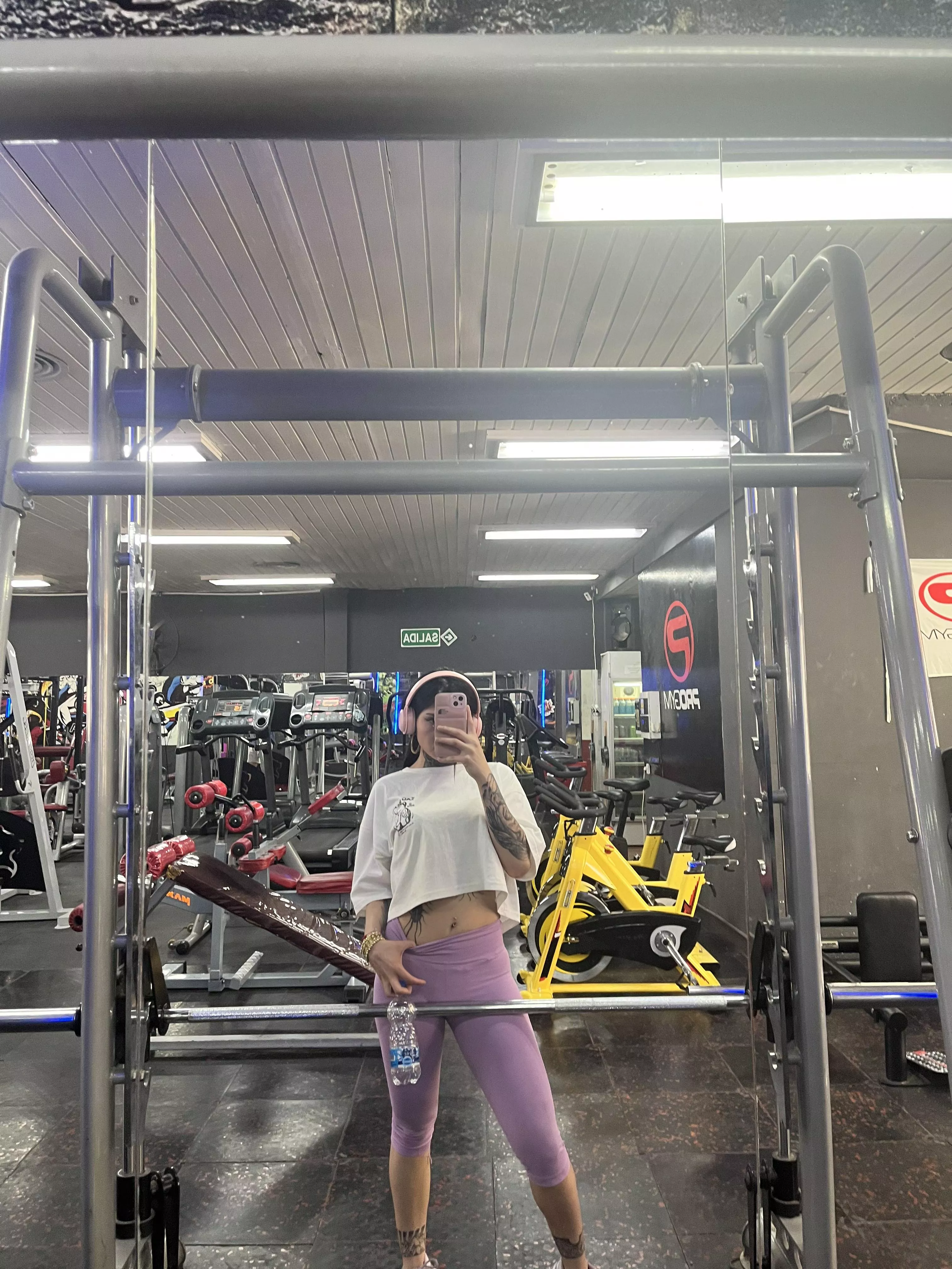 who wants to be my spotter? [f] posted by MediocreMeasurement4