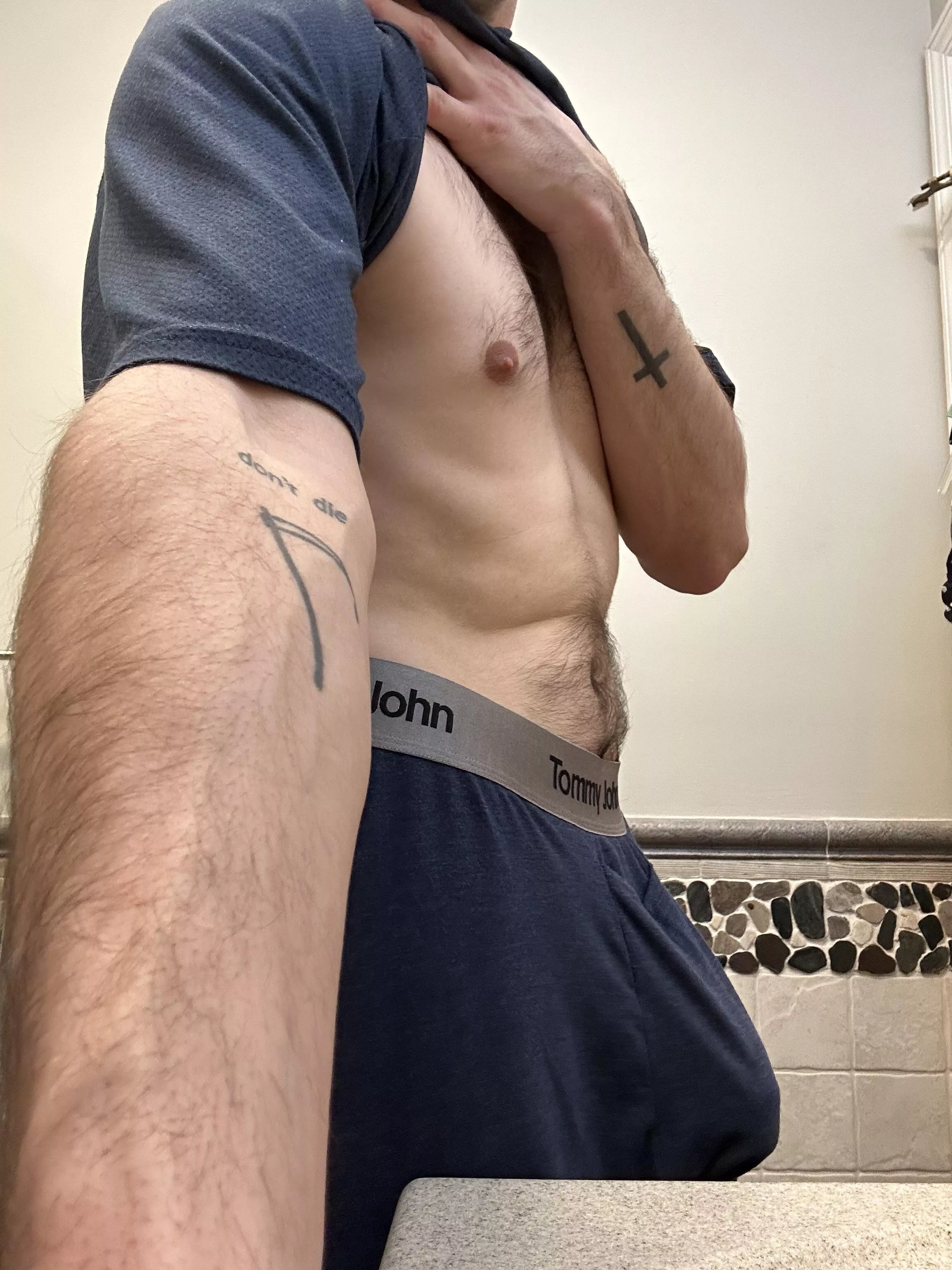 why dont ya come get some more? x (ladies preferred x) posted by zxhcbck