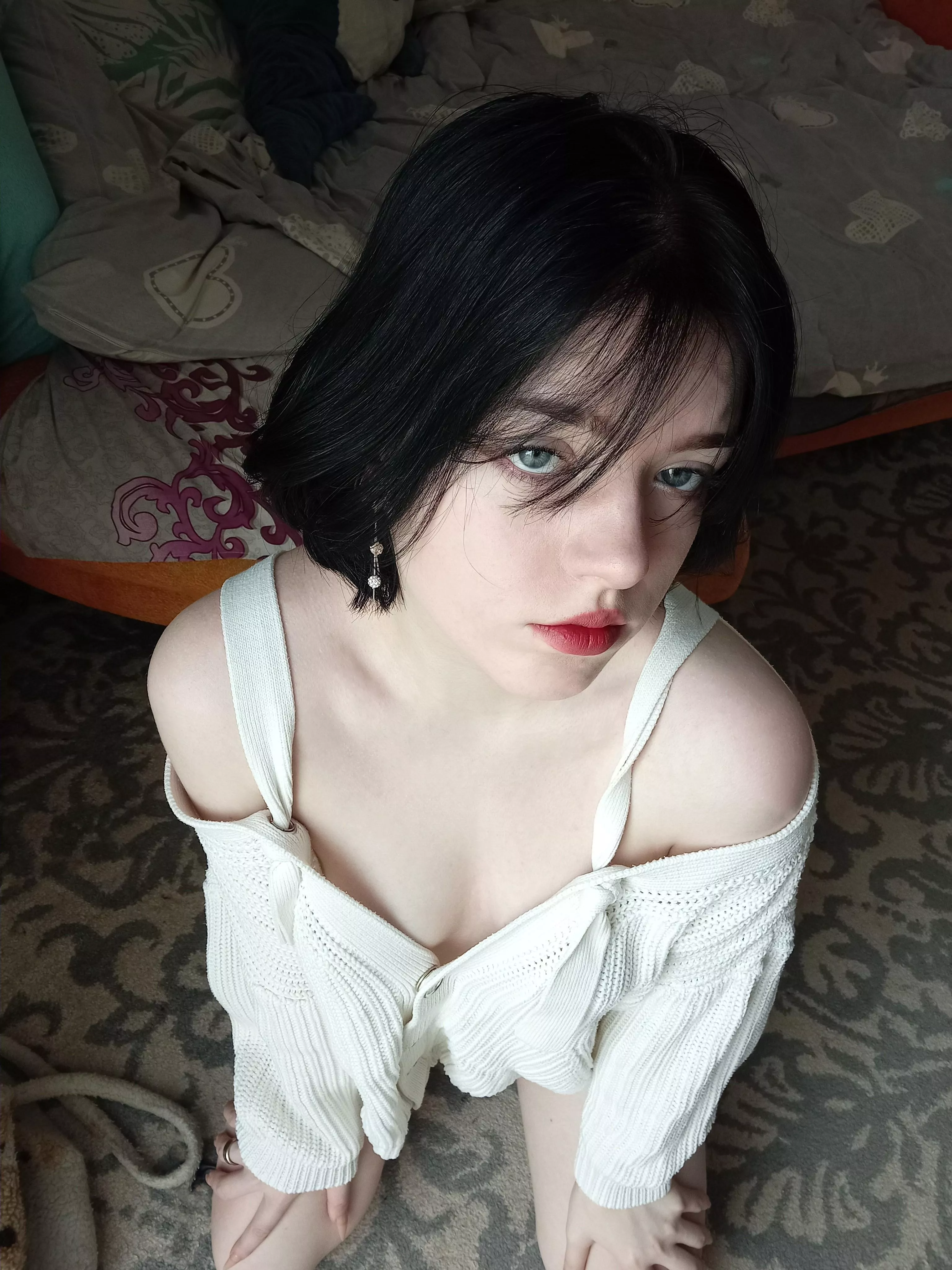 you love standing on my knees ;) posted by littleCutie229