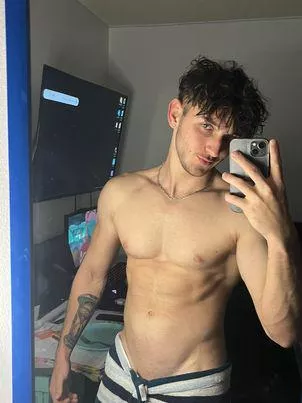 You want me to drop the towel..😈 posted by Day_Dreamere