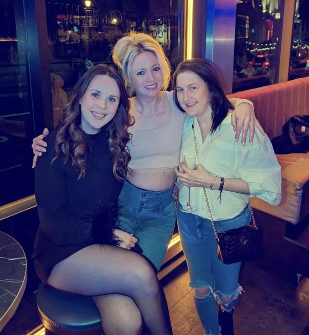 3 local milfs posted by wesjames92