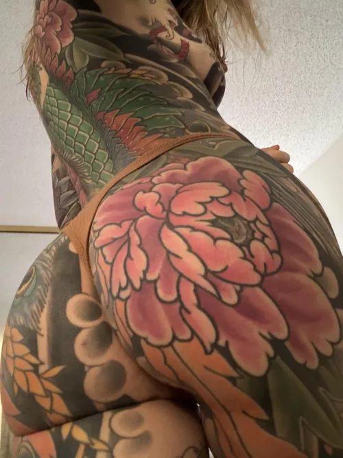 Big enough to bury your face  by kuzagirl