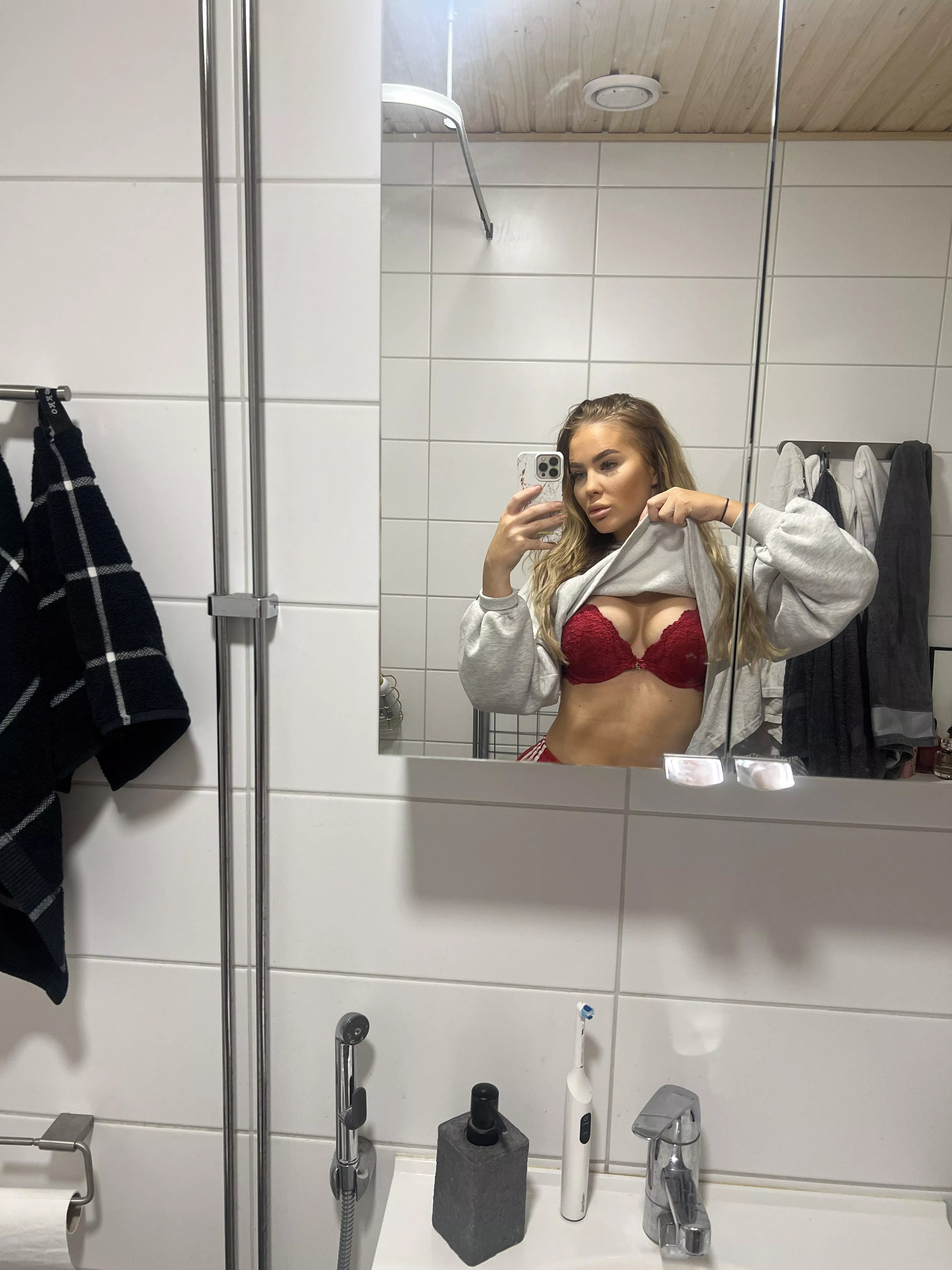 Cheat is hurting🍒🔥 posted by No_Degree9346