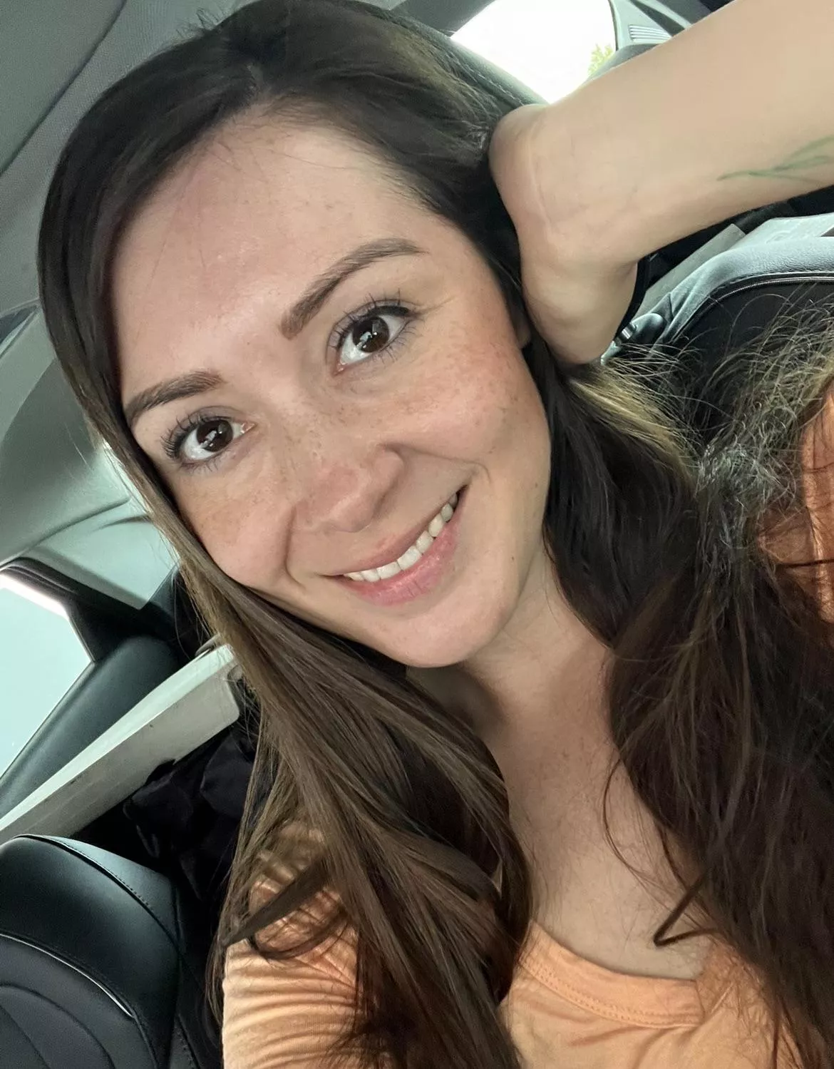 Czech X Brazilian posted by Persuasive_Pussy