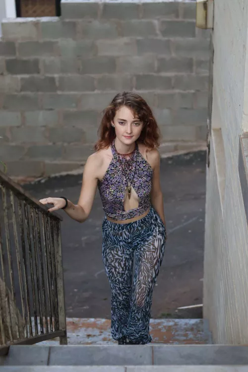 feel super classy walking these urban stairs babe F18 by aluyarabanib