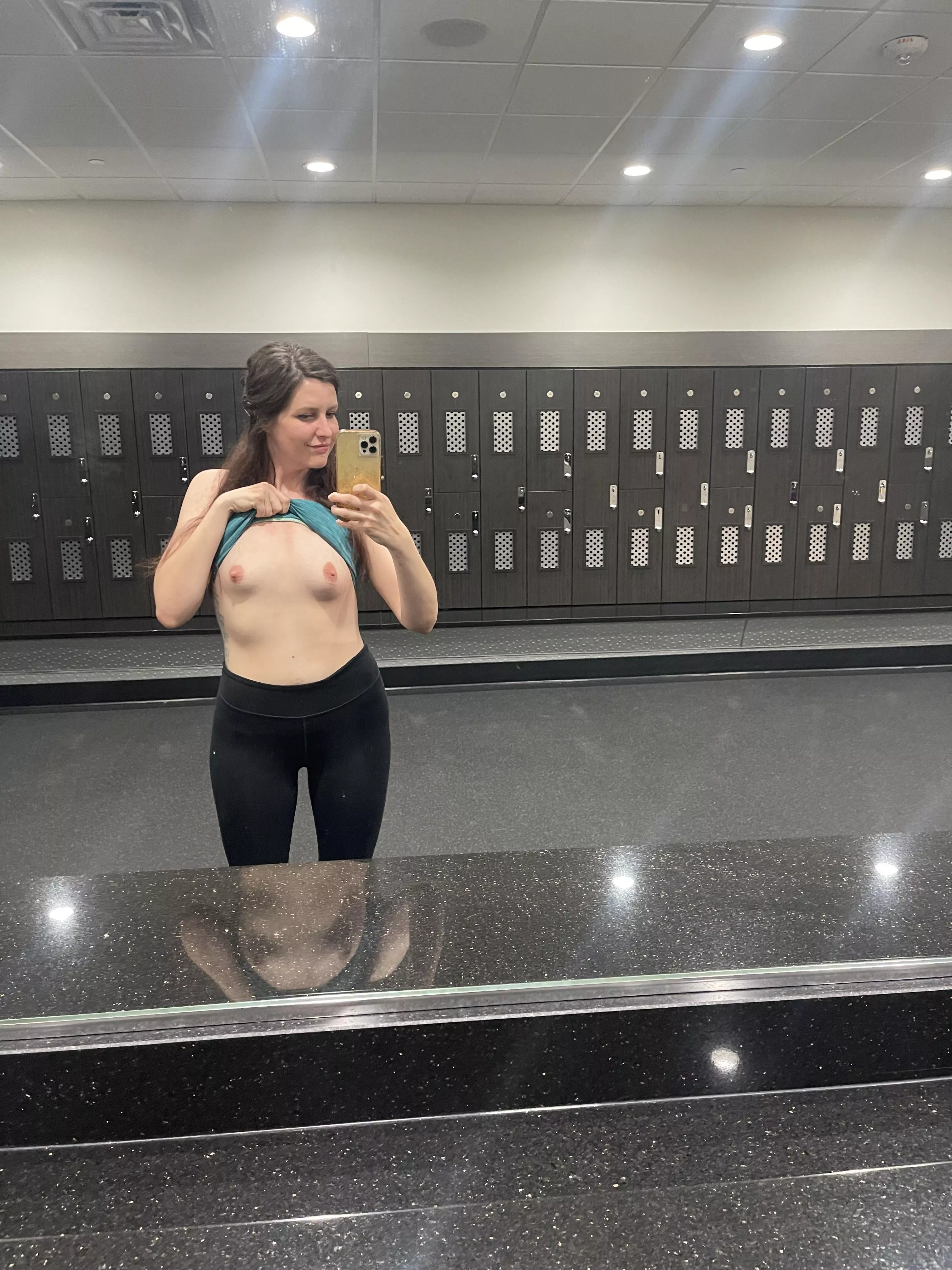 Feeling myself today posted by Background_Ad7065