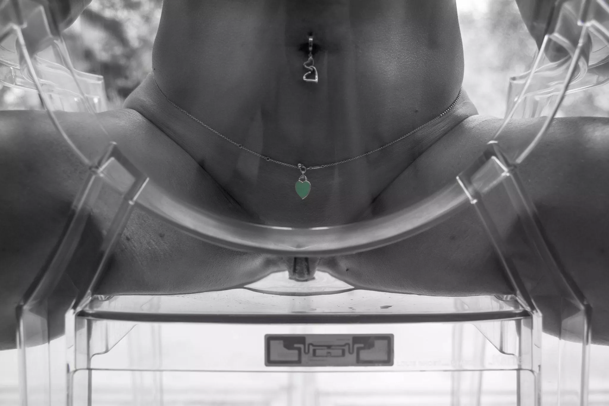 Feeling the Monday blues? This might just do the trick. posted by FitwifeJewels