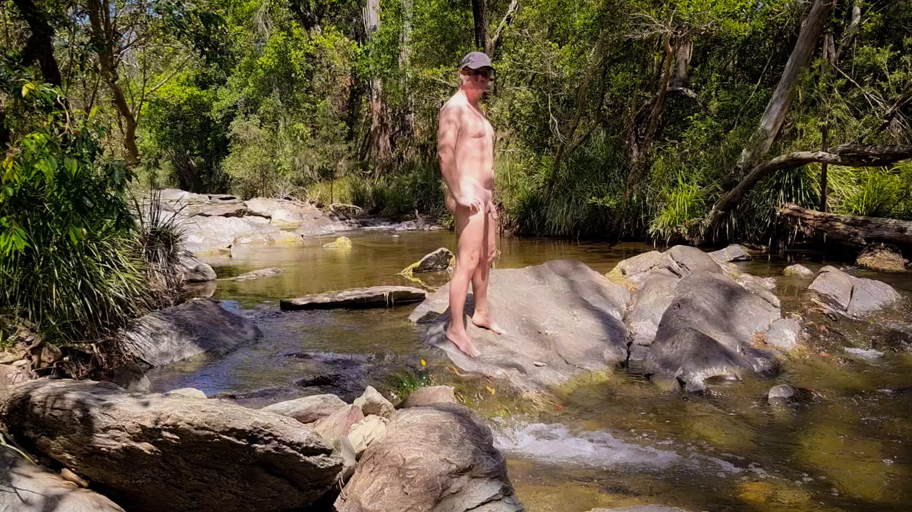 Finding relief from the humidity in a Queensland rainforest. 🌞 posted by myoutdoorfun