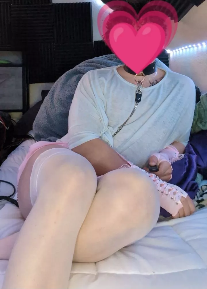 First post here ,how does my outfit look?(OC)  posted by Impossible_Pin_691