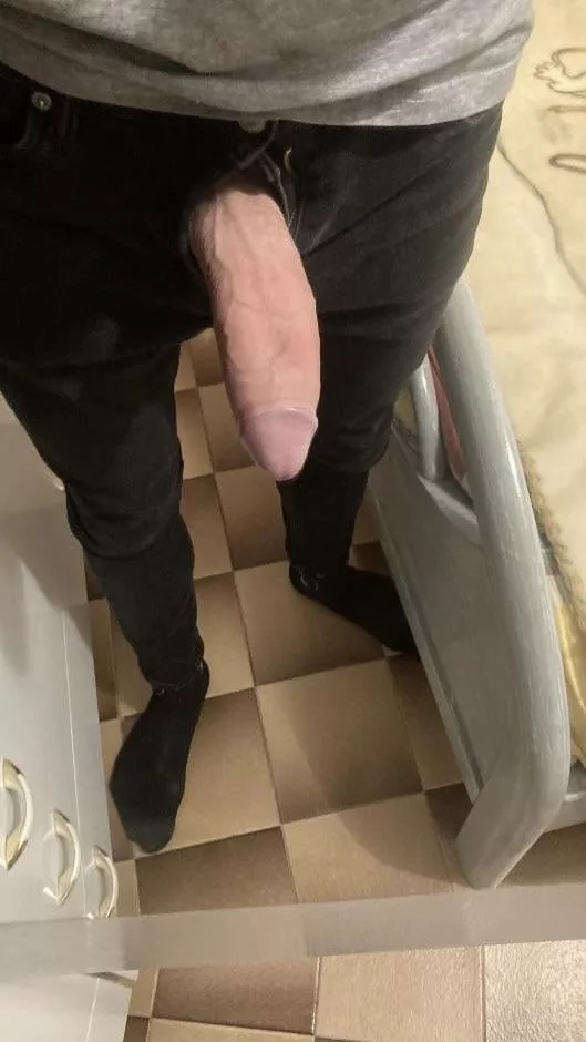 Get on your knees for daddy posted by Professional-Air9479