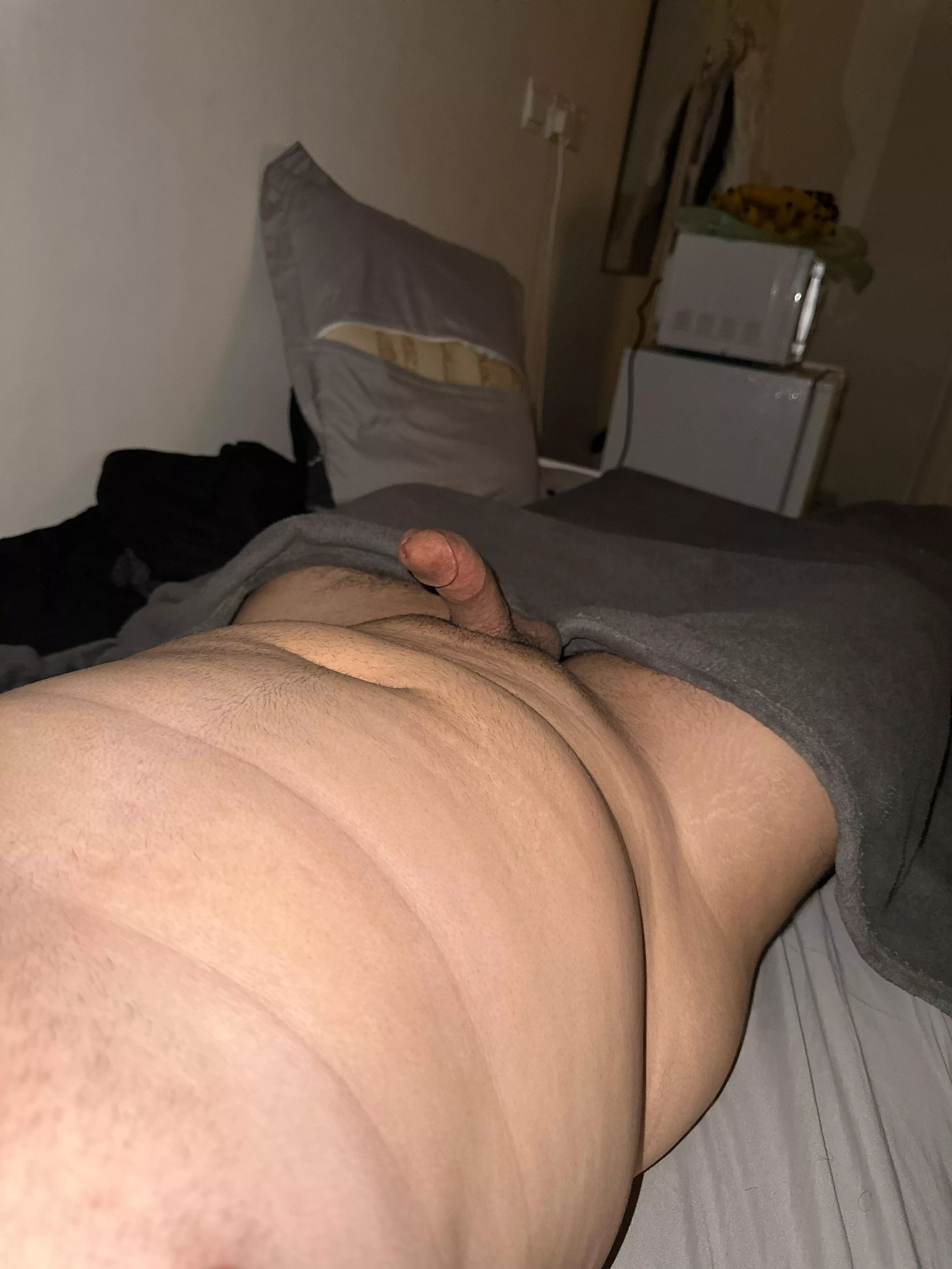 Going to sleep 💤 gn posted by AlwAin34