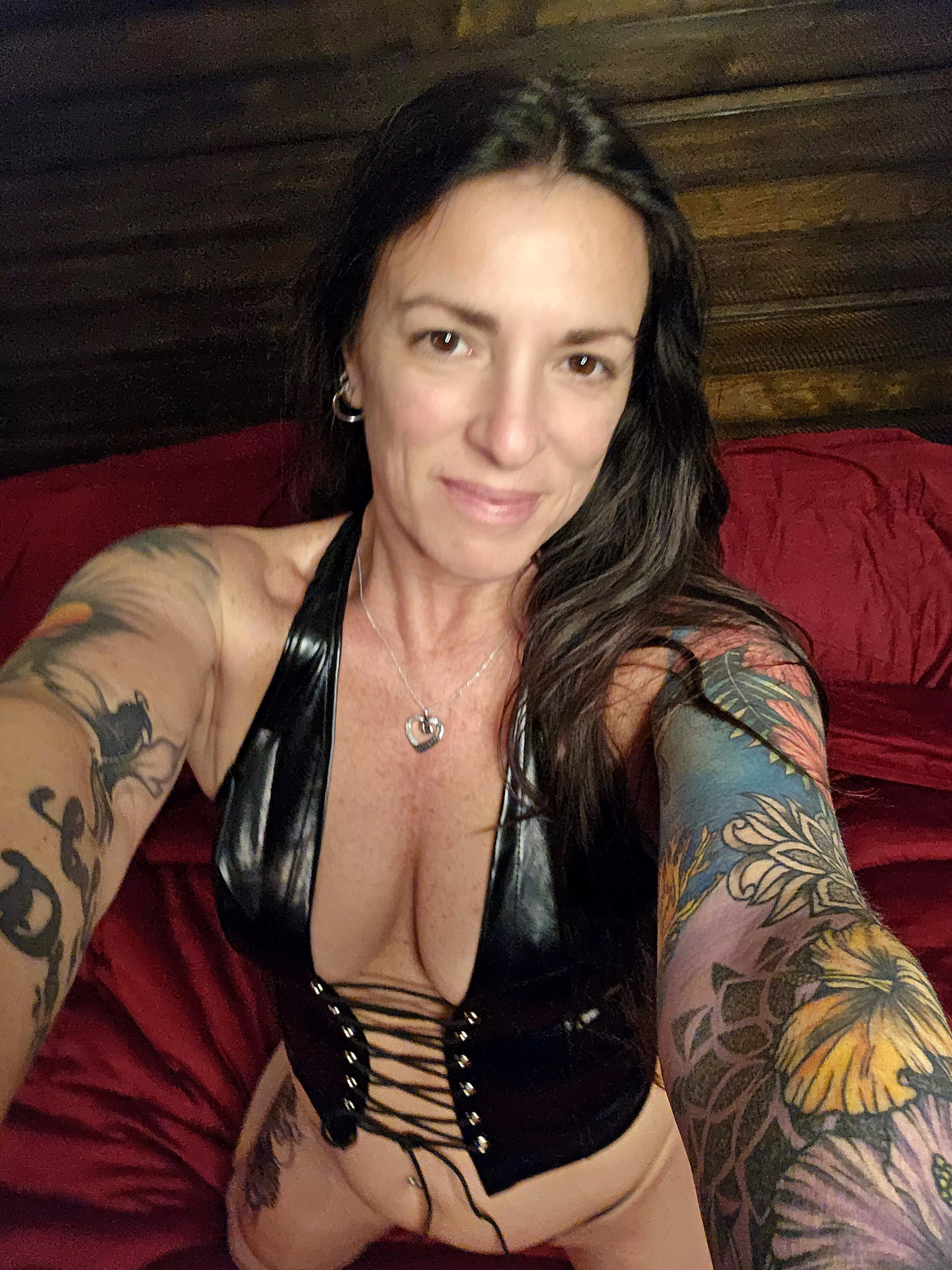 Happy Monday morning, everyone 48F posted by Jefbacca