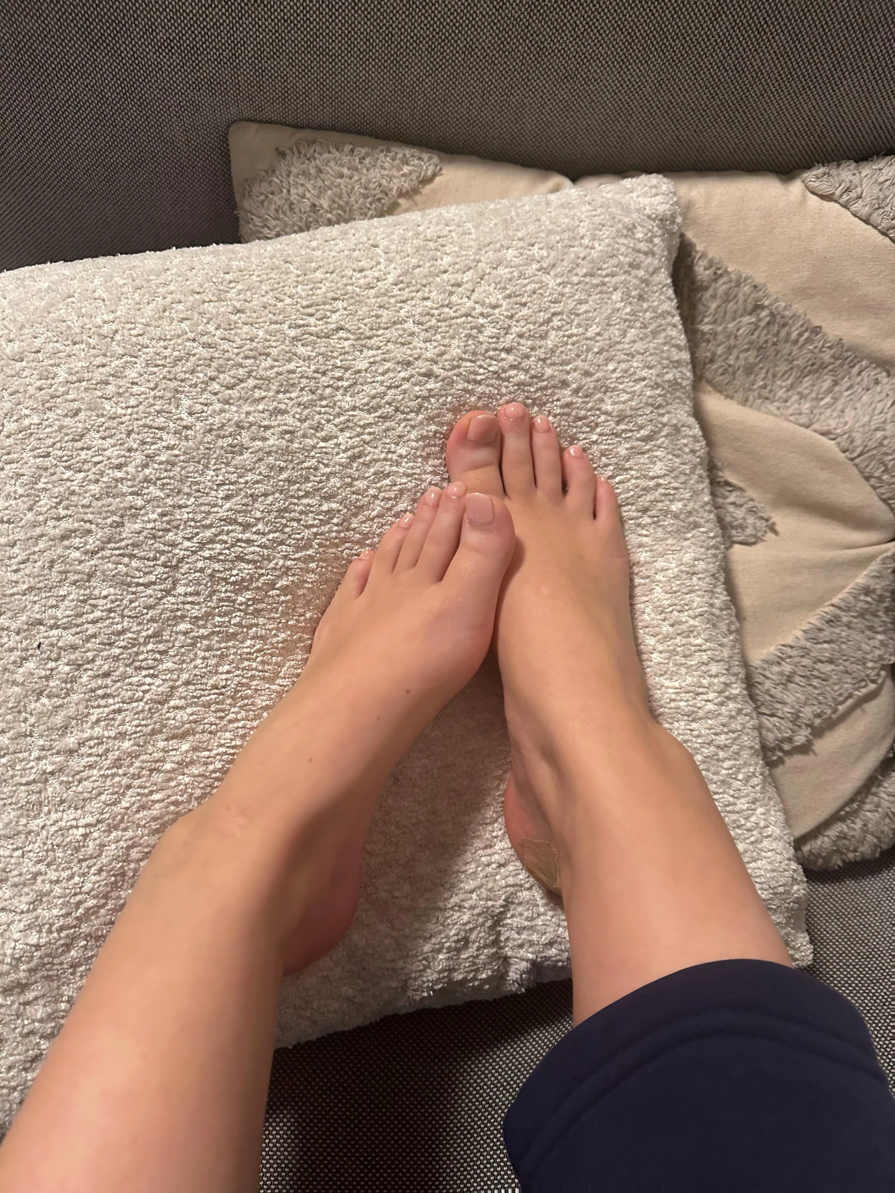 Have a taste 👅 posted by lilcuties22