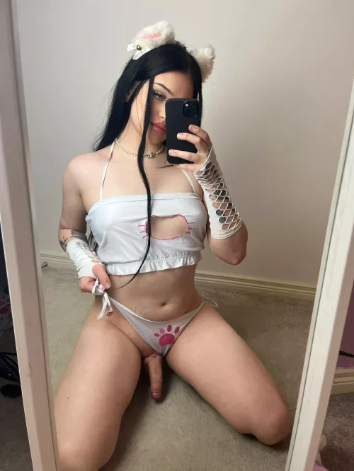 Have you ever wanted to suck a girldick before?  by TsAviva