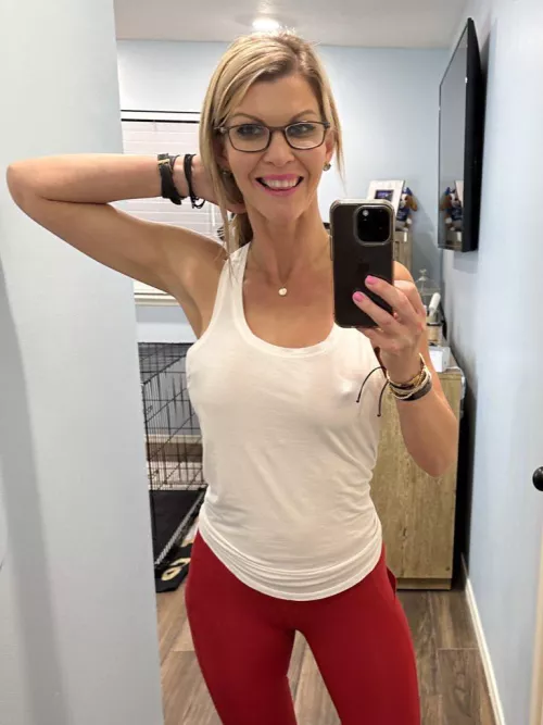 Hey boys and girls, this is Braless  by fitnesswife1983