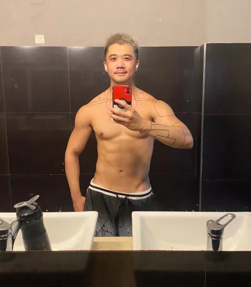 Hey guys!! How was your sunday? by naughty_friedrice