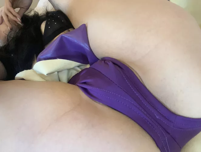 I just wanna know why your tongue isn't here yet by sotcik