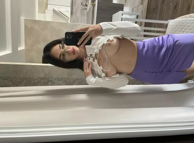 I want you to touch every inch of my body by Mhehsc